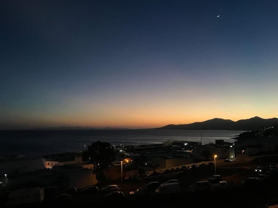 Luxury Sea View Lägenhet Puerto del Carmen  Exteriör bild